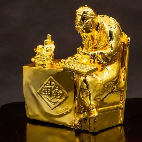Ong-Quan-Gia-Ma-Vang-24K-07-scaled
