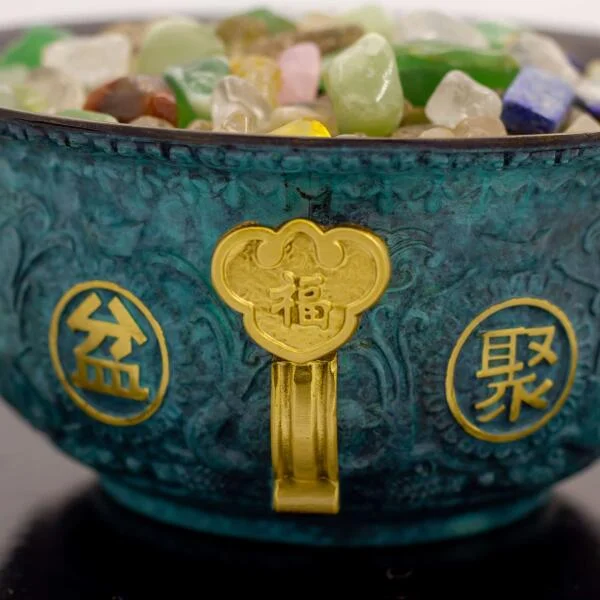 Tu-Bao-Tai-Thach-Anh-Ngu-Sac-Xanh-03-scaled