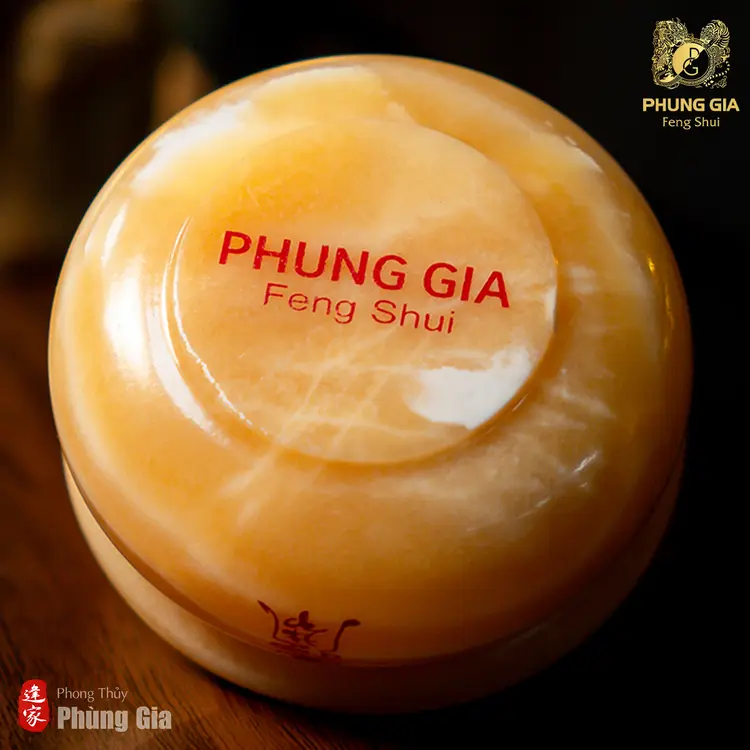 Bát Tụ Bảo Ngọc Hoàng Long được thiết kế, chế tác độc quyền bởi Phong Thủy Phùng Gia