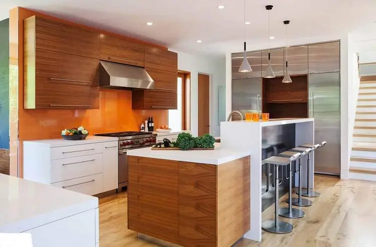 Bếp là kho tiền của ngôi nhà, cửa chính là nơi đón khí, bố trí sai có thể làm tài lộc hao tán, sức khỏe ảnh hưởng