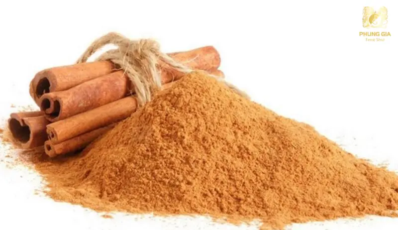 Quế không chỉ là gia vị, mà còn là “chìa khóa” phong thủy dẫn lối thịnh vượng