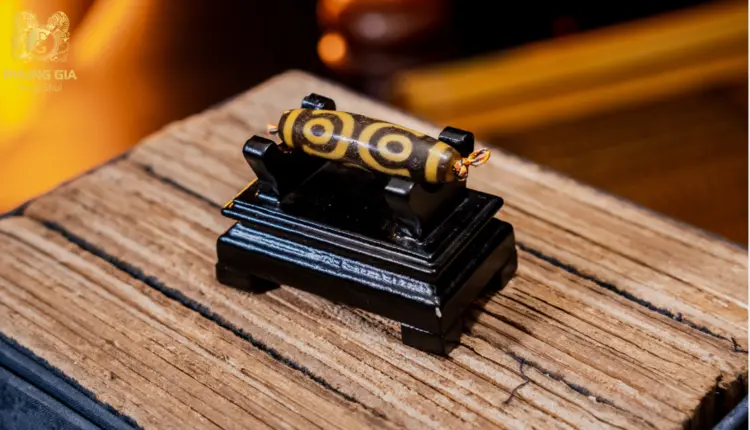 Dzi 2 mắt mang đến gia đạo bình yên, hạnh phúc