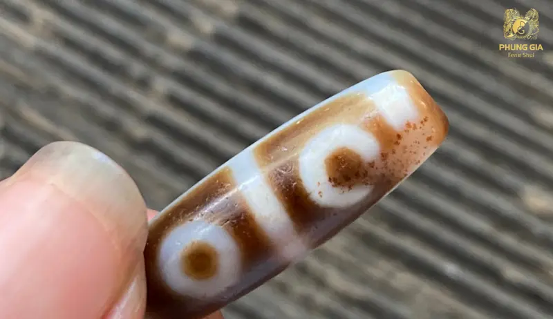 Lựa chọn Dzi 4 mắt đầu năm