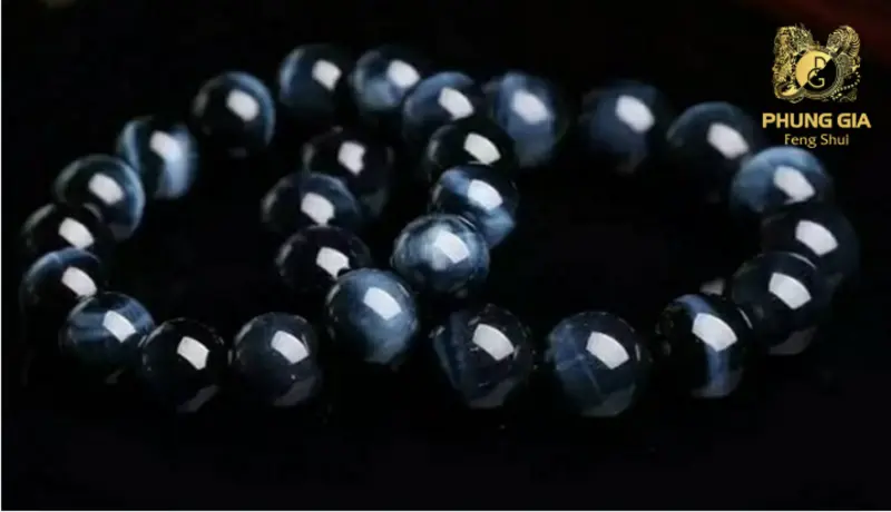 Với khả năng tăng dương khí và củng cố nội lực, mắt hổ đen là lựa chọn phù hợp cho gia chủ mong muốn vừa bảo vệ năng lượng cá nhân, vừa gia tăng sự vững vàng trong cuộc sống và công việc