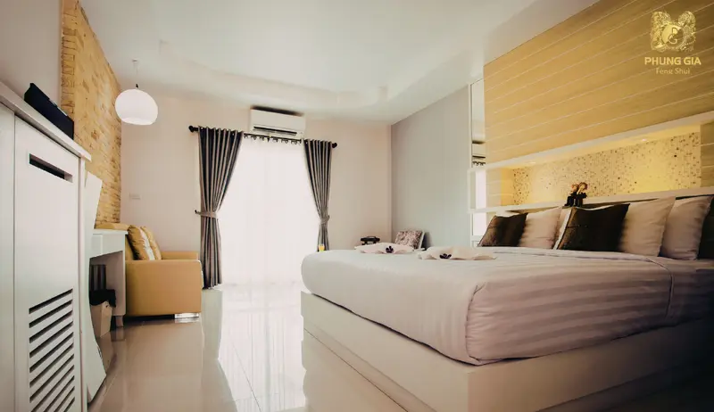 Chất liệu Thổ giúp phòng ngủ mệnh Kim ổn định năng lượng và nuôi dưỡng sự bền vững