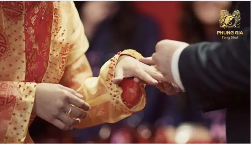  Mượn tuổi cưới là phương pháp hóa giải hạn Kim Lâu