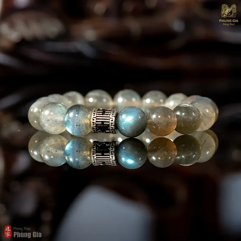 Gia chủ nên sử dụng đá tự nhiên để đảm bảo năng lượng thuần khiết nhất