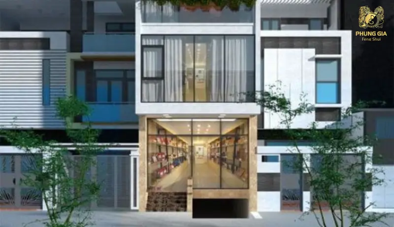 Nền nhà quá cao khiến ngôi nhà cô lập