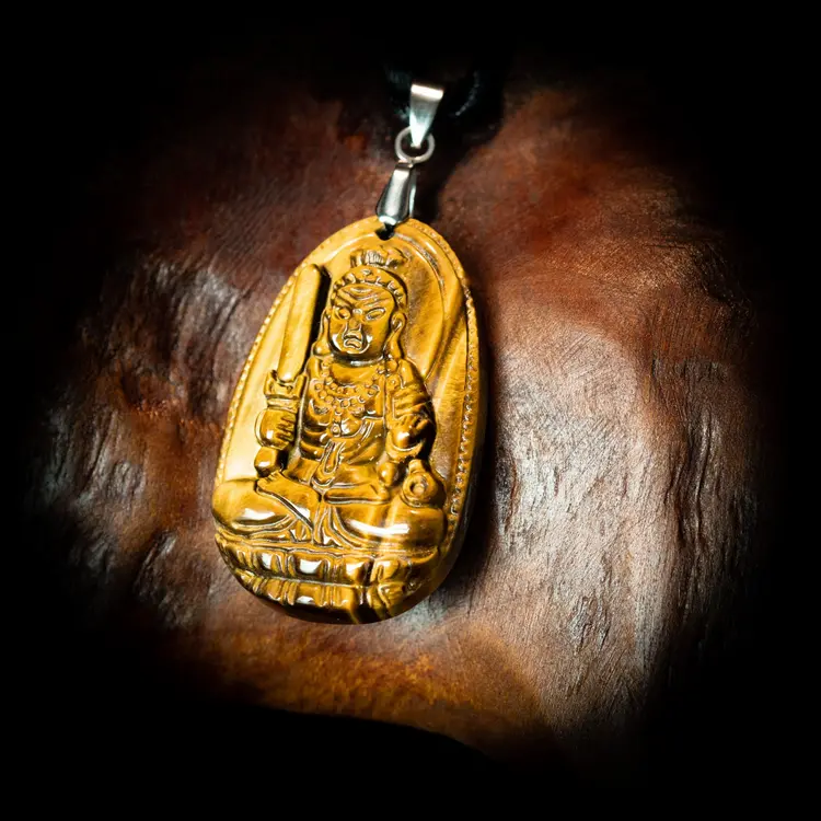 Phật Bất Động Minh Vương độ trì cho gia chủ có được sự bình an trong mọi việc