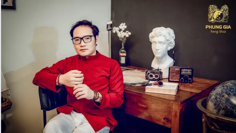 Phong Thủy Phùng Gia được dẫn dắt bởi Master Phùng Phương giàu kinh nghiệm trong lĩnh vực phong thủy chính phái