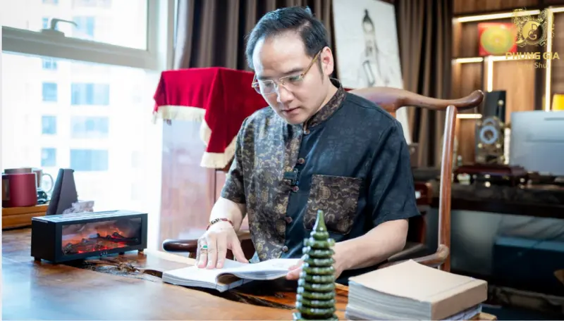 Master Phùng Phương là phong thủy sư nổi tiếng trong và ngoài nước