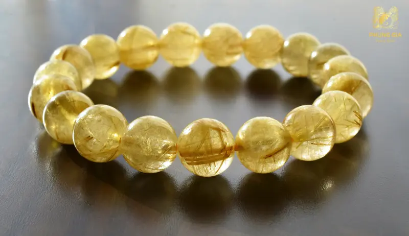 Thạch anh tóc vàng mang năng lượng quyền lực