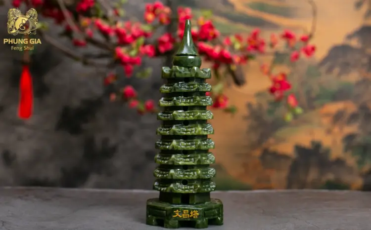 Tháp Văn Xương tại Phong Thủy Phùng Gia là một vật phẩm không thể thiếu trong việc trên con đường xây dựng cơ đồ