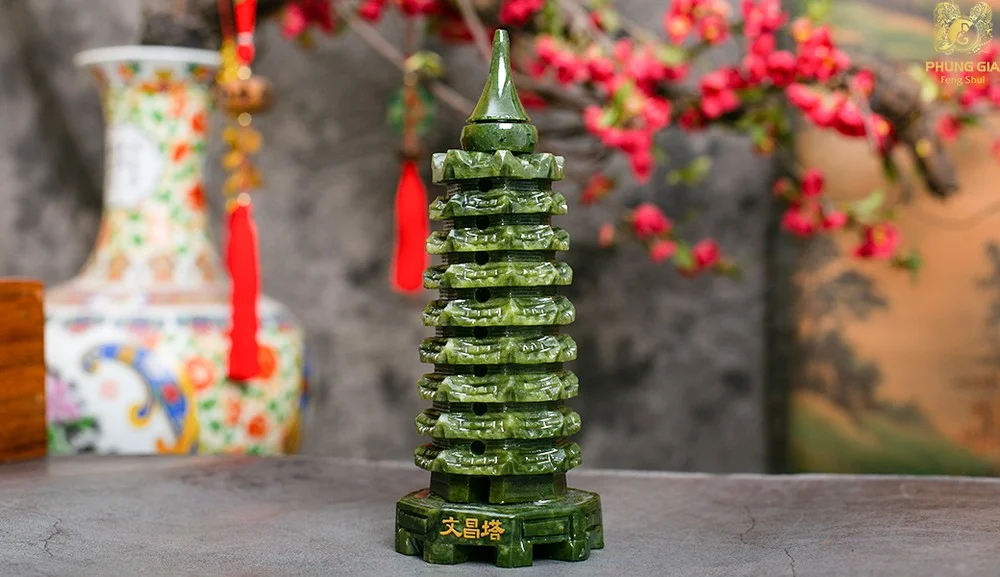 Chữ Văn Xương Tháp khắc trên mặt Tháp Văn Xương Phùng Gia