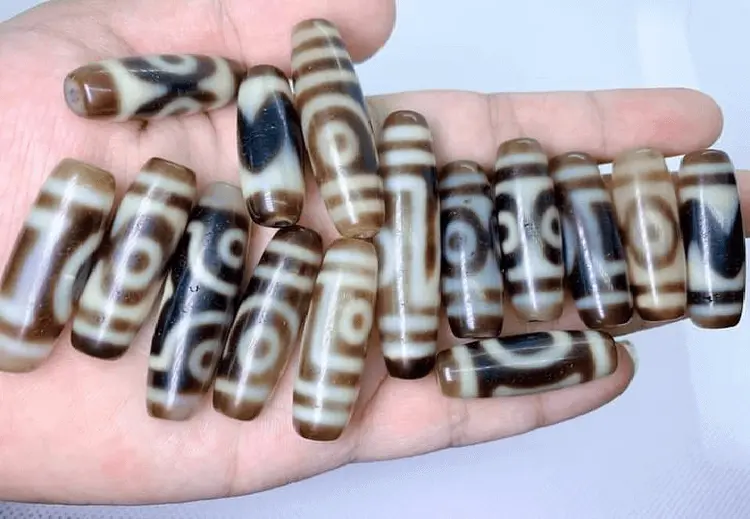 Thiên Dzi nhân duyên