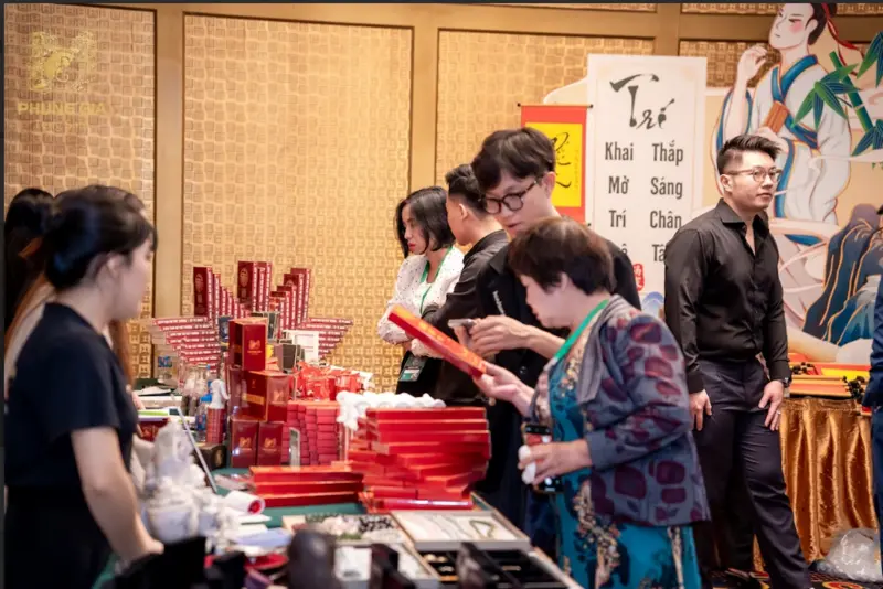 Triển lãm “Tinh hoa phong thủy”