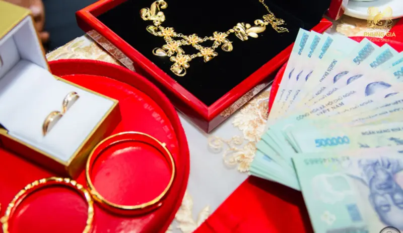 Việc mua vàng cưới có xem ngày 