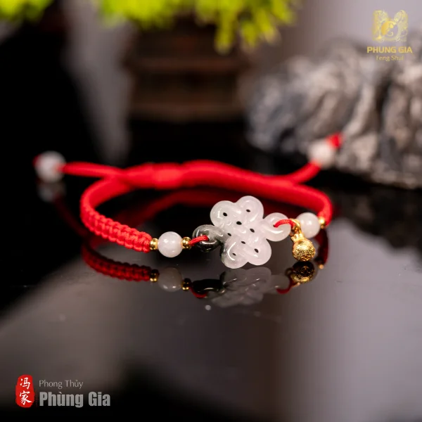 Vòng tay Đồng Tâm Kết Ngọc Bích Hoa Bay