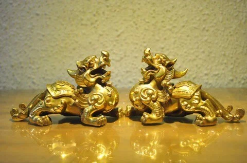 Tỳ Hưu Là Con Gì? Ý Nghĩa – Các Chú Ý Khi Lựa Chọn Tỳ Hưu Phong Thủy?